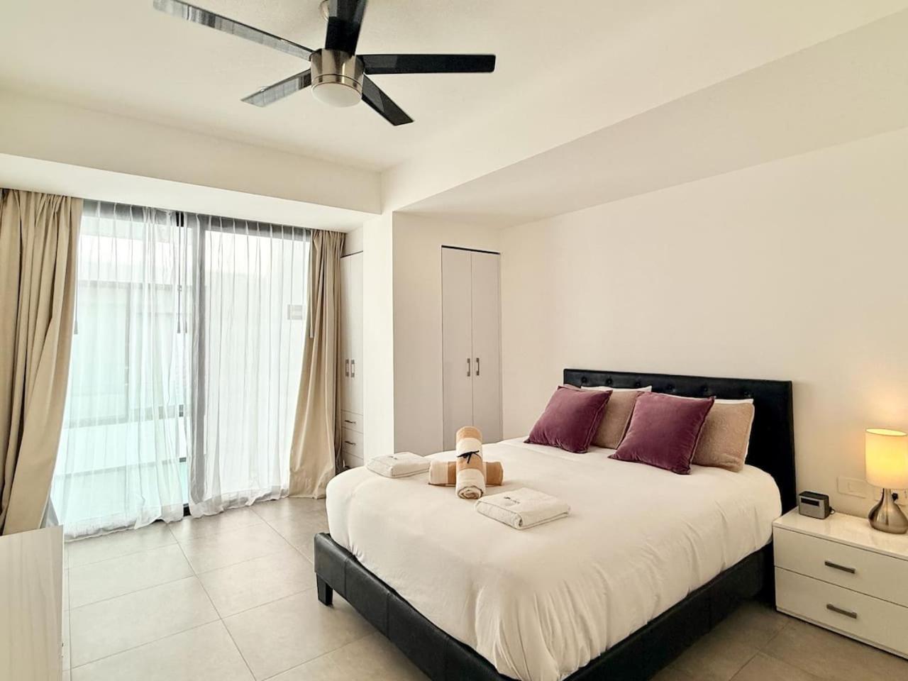 Icono 408 by Guys, foto 12