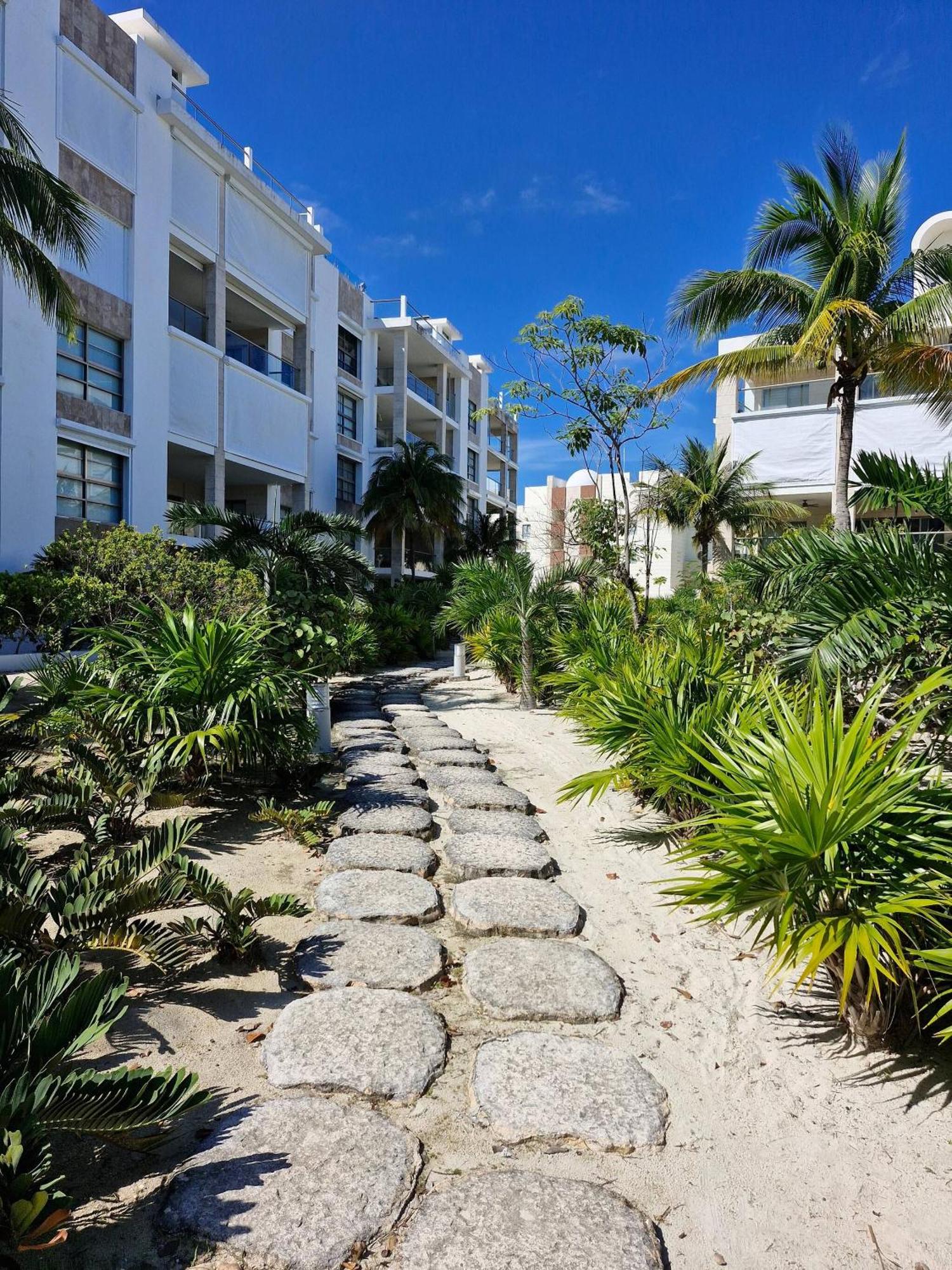Beautiful PH in front of the Marina, foto 15