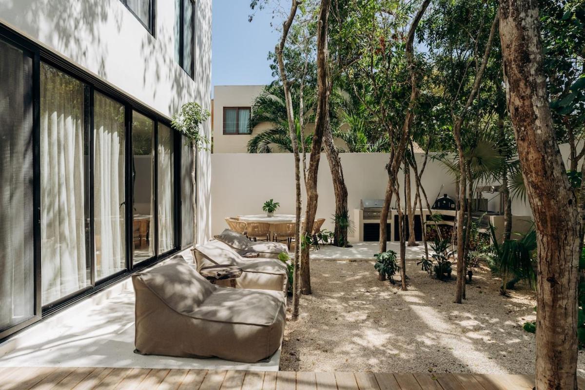 Villa Aion Amazing 5 bdr 3 Pools and Roof, foto 10