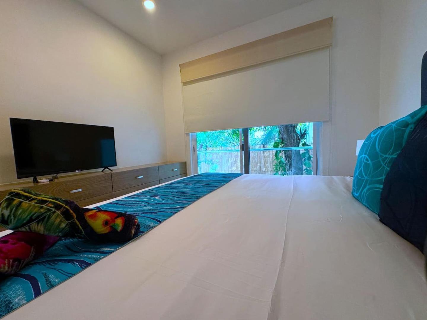 Seaview Roof Pool and Hammock 3 Blocks from Beach, foto 15