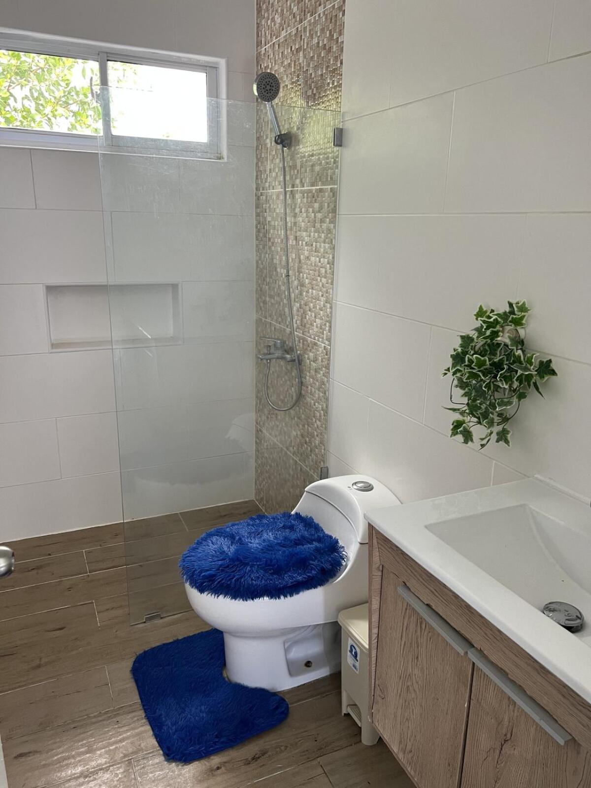 Modern Apartment in Punta Cana with Pool, Gym, and Security, imagen 3