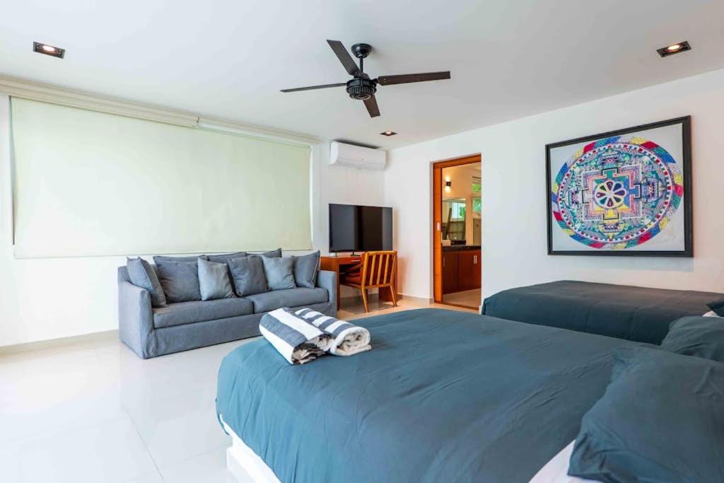 Beachfront paradise with private pool ocean view full kitchen & shaded patio - Villa Mandala, foto 11