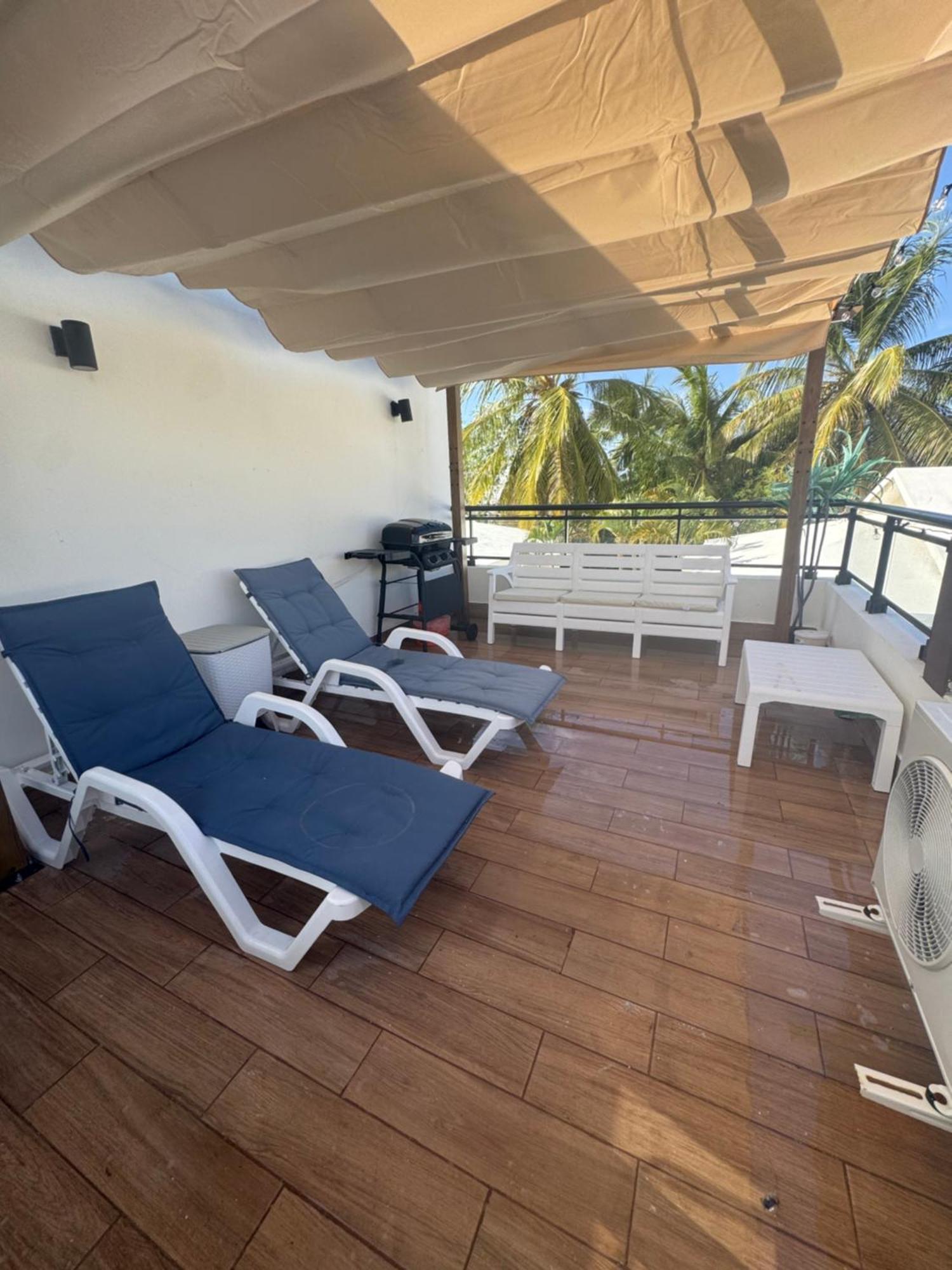 Luxury 3-Bedroom Penthouse, Punta Cana, Pool-BBQ-Beach Access-Private Rooftop-Padel, foto 9