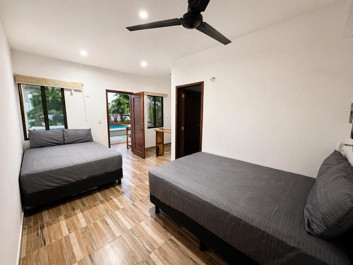 Aura House, Bacalar Pool 6 BR entirehome, foto 9