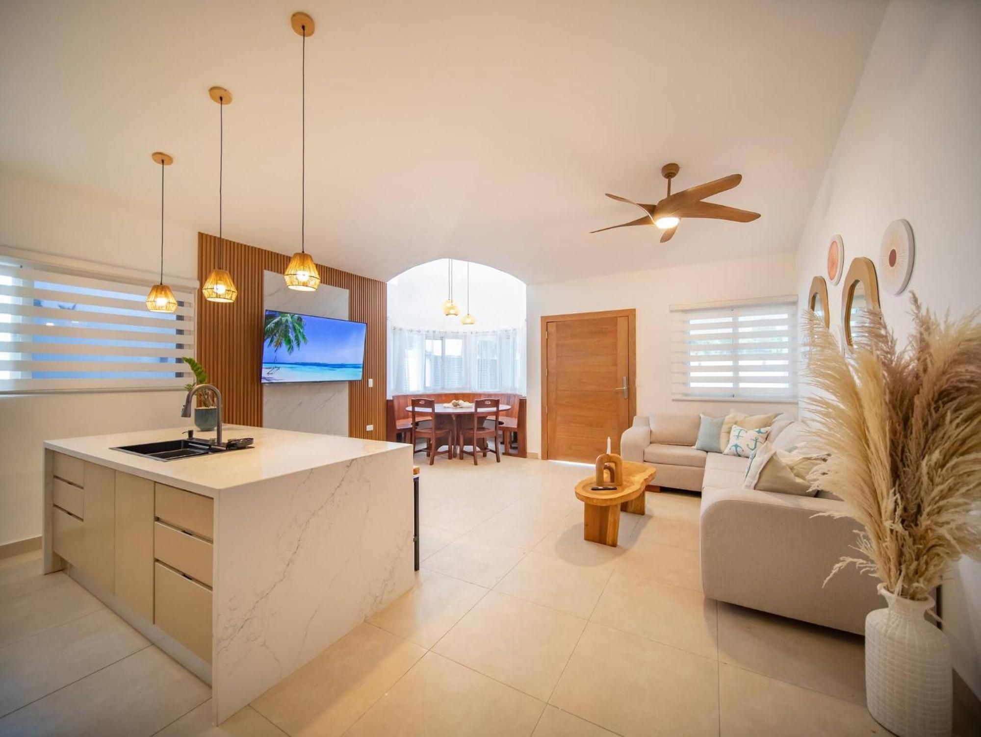 14 BR Getaway 2 mins from Sosua action, foto 7