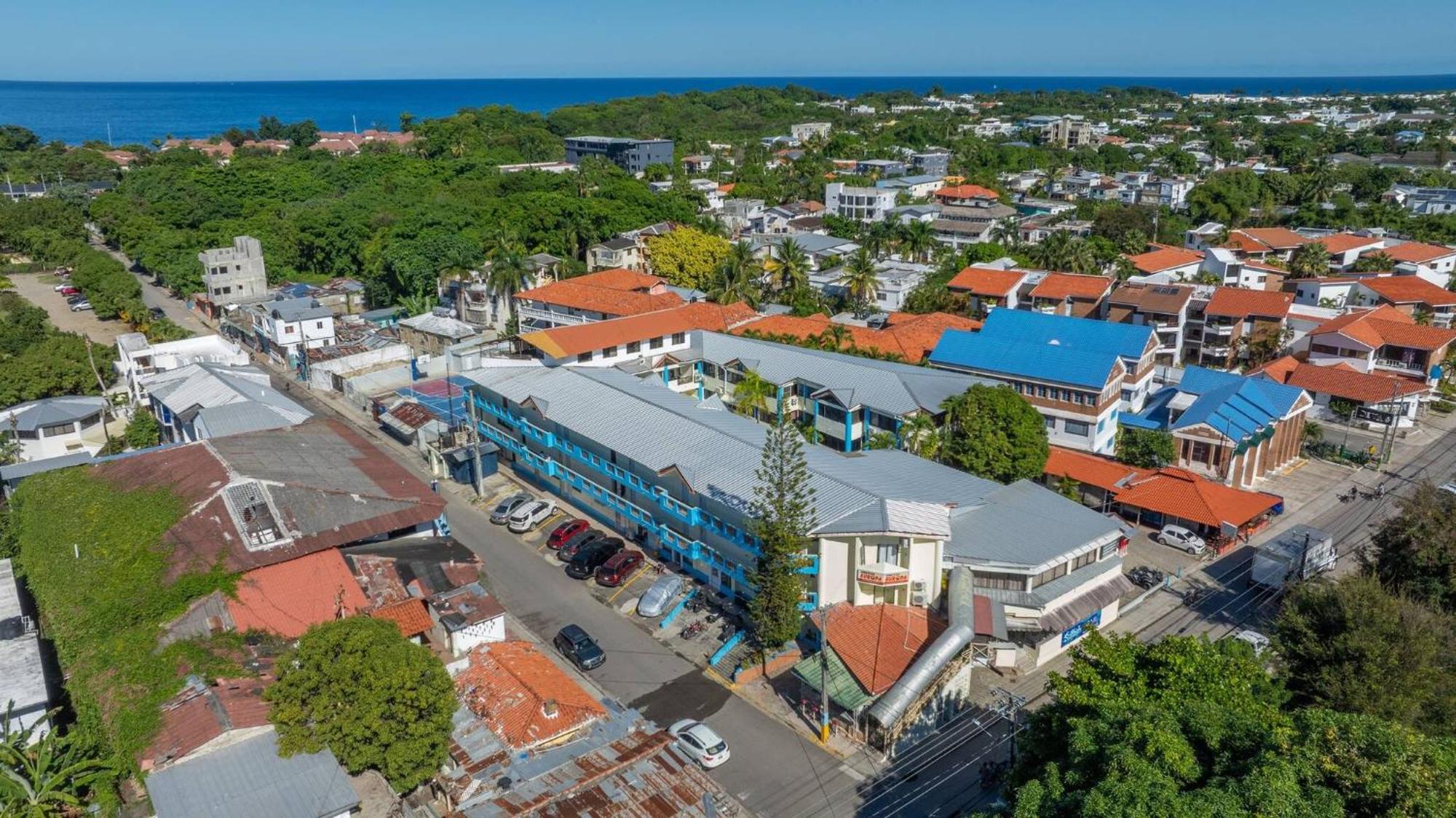 Centric Studio in Sosua Center Pool Workspace, foto 16