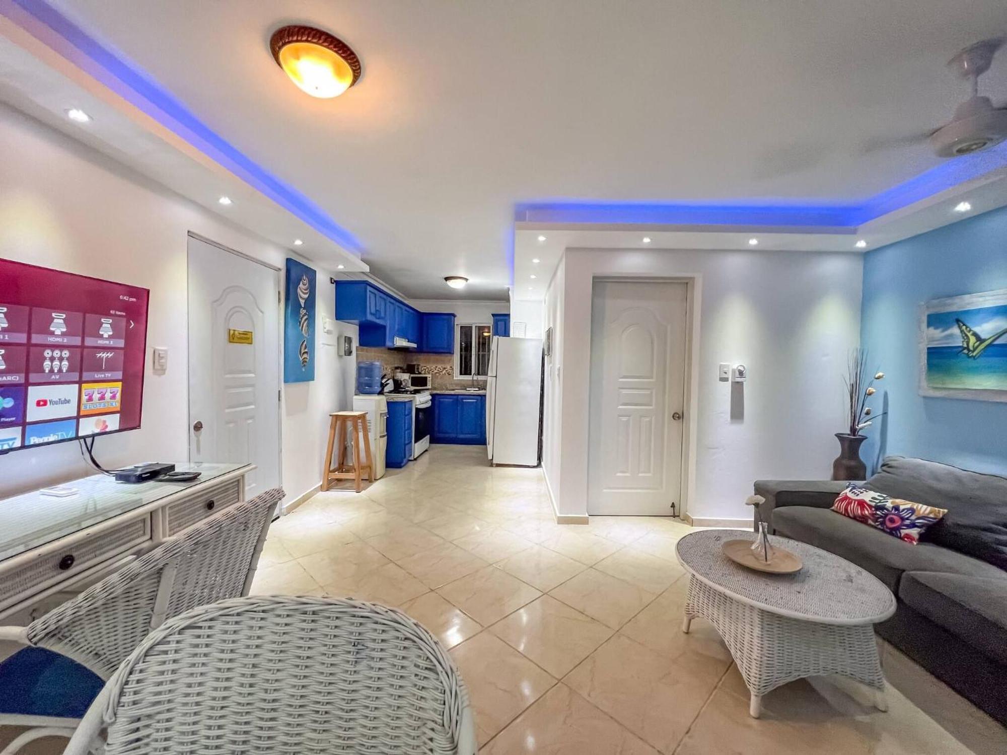 Garden Condos 43, Modern Condo in Sosa center, imagen 2