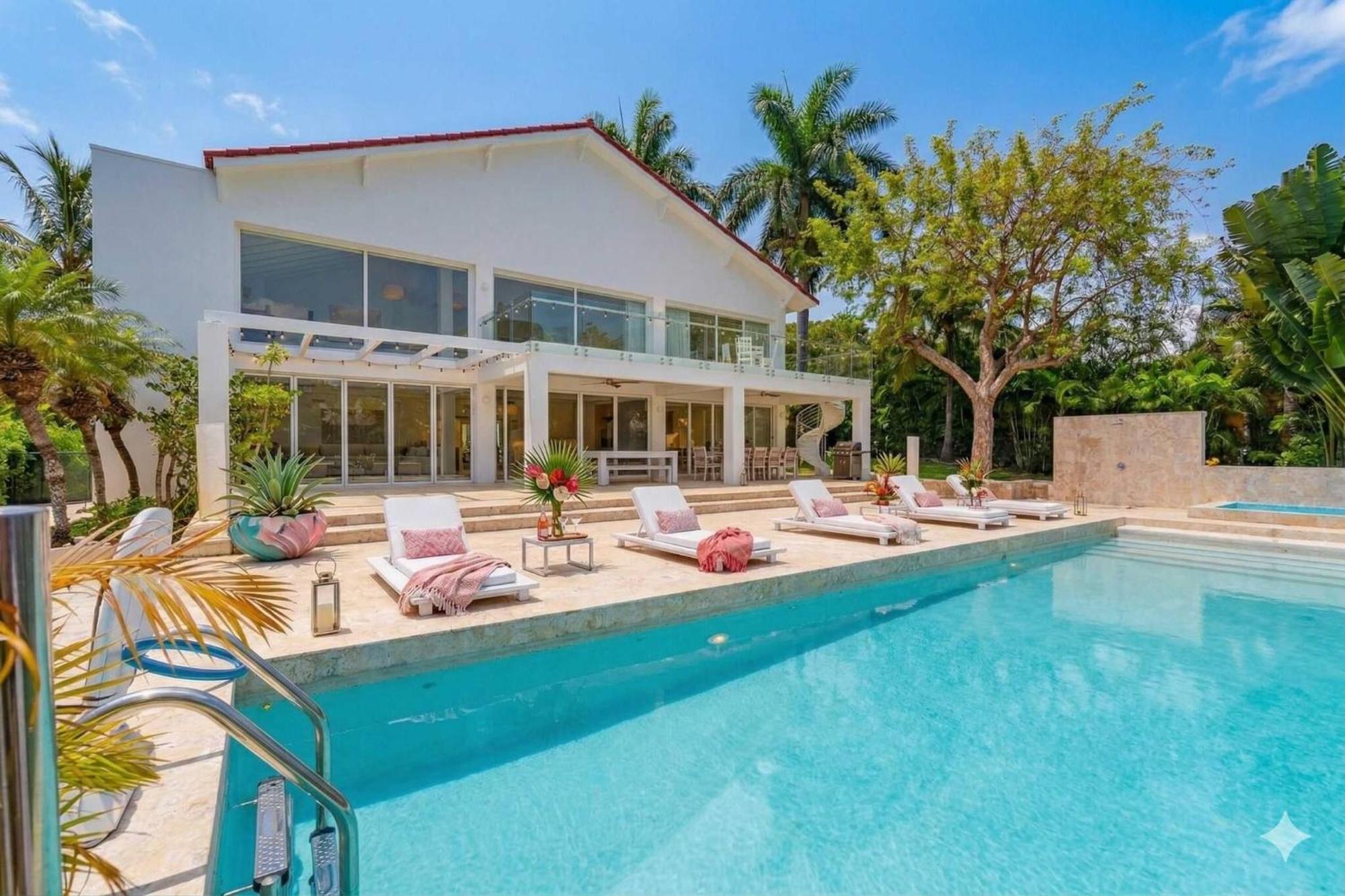 5BR Hispaniola Villa in Sosua, imagen 2