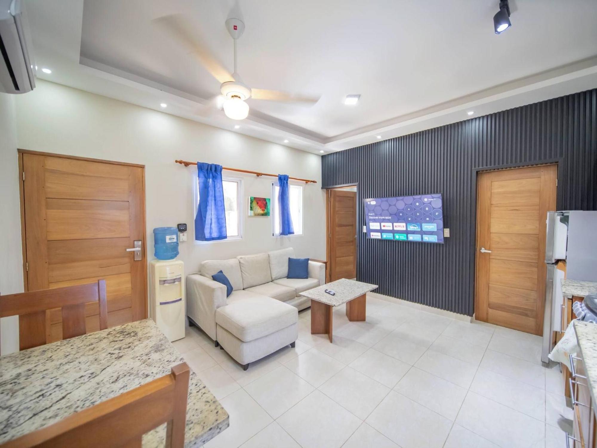 Casa de Compai Unit 9 AC, WiFi, Prime Location, foto 8