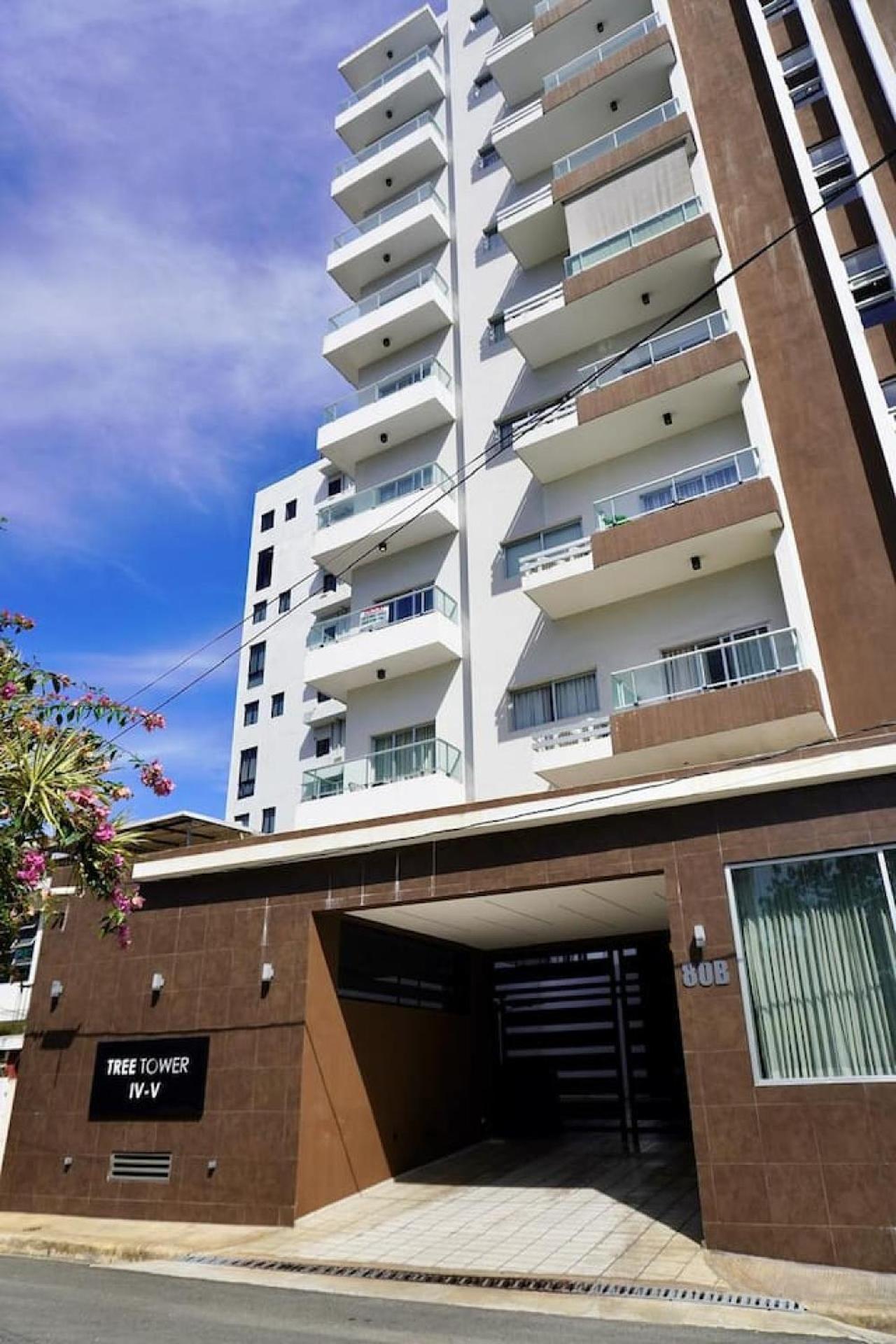 Modern 2 Bedroom Condo with Pool, gym, Wi-Fi., foto 8