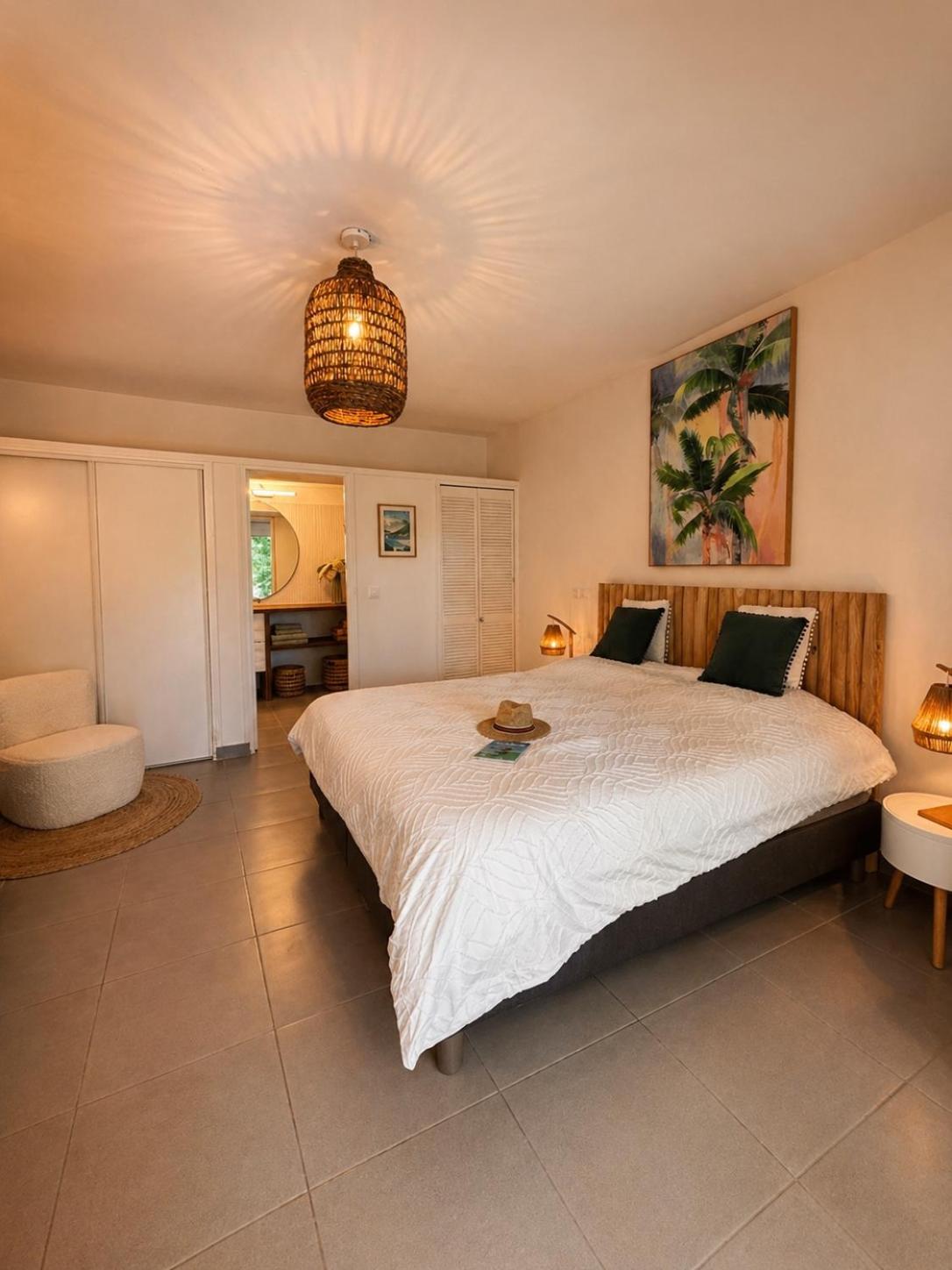 Cottage de Pinel Terrasse & Piscine tropicale