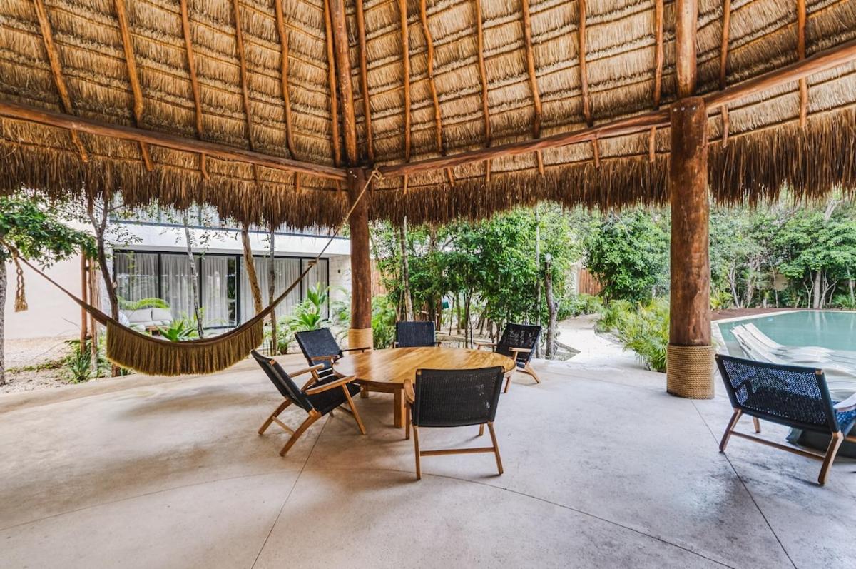 Quiet 2BR Penthouse w Private Pool and Gym, CoWork, foto 12