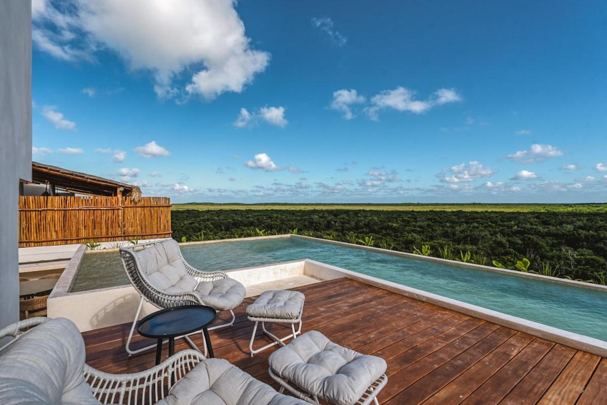 Quiet 2BR Penthouse w Private Pool and Gym, CoWork, foto 13