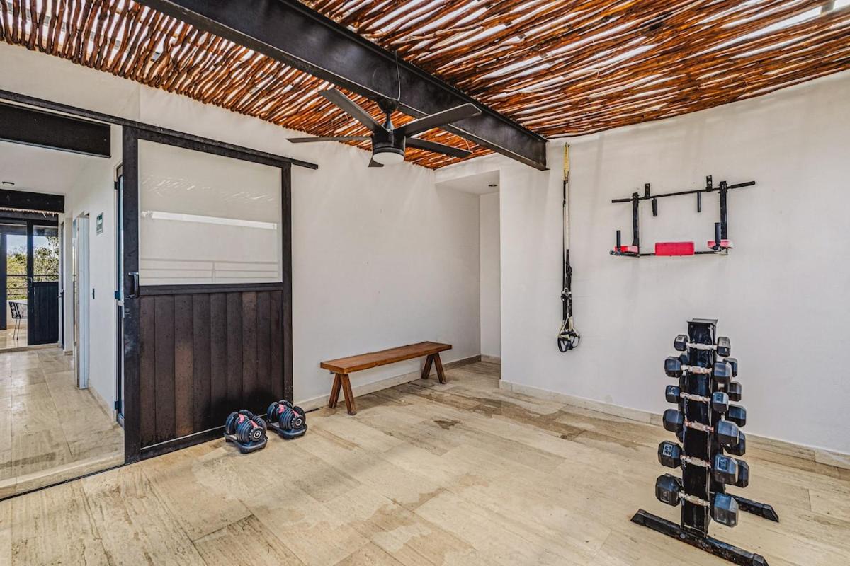 Serene 3BR Penthouse w Private Pool | Roof | Gym, foto 7