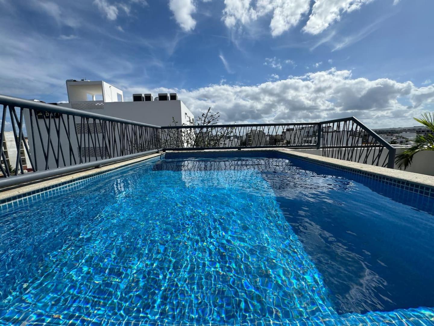 Ideal Area, Comfy Bed, 4 Blocks from 5th & Shops, imagen 3