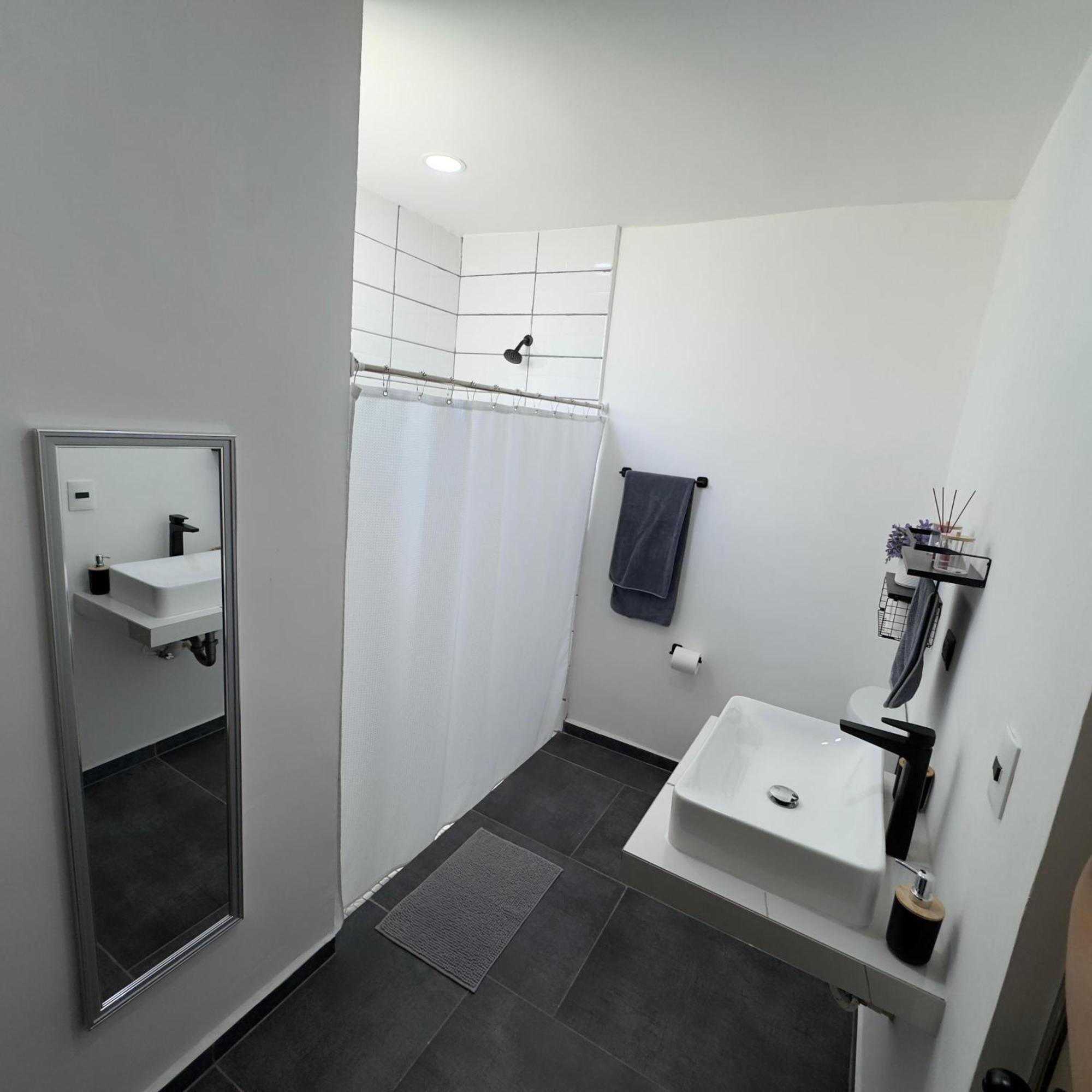 Suite de Autor Cine Privado & Confort King, imagen 5