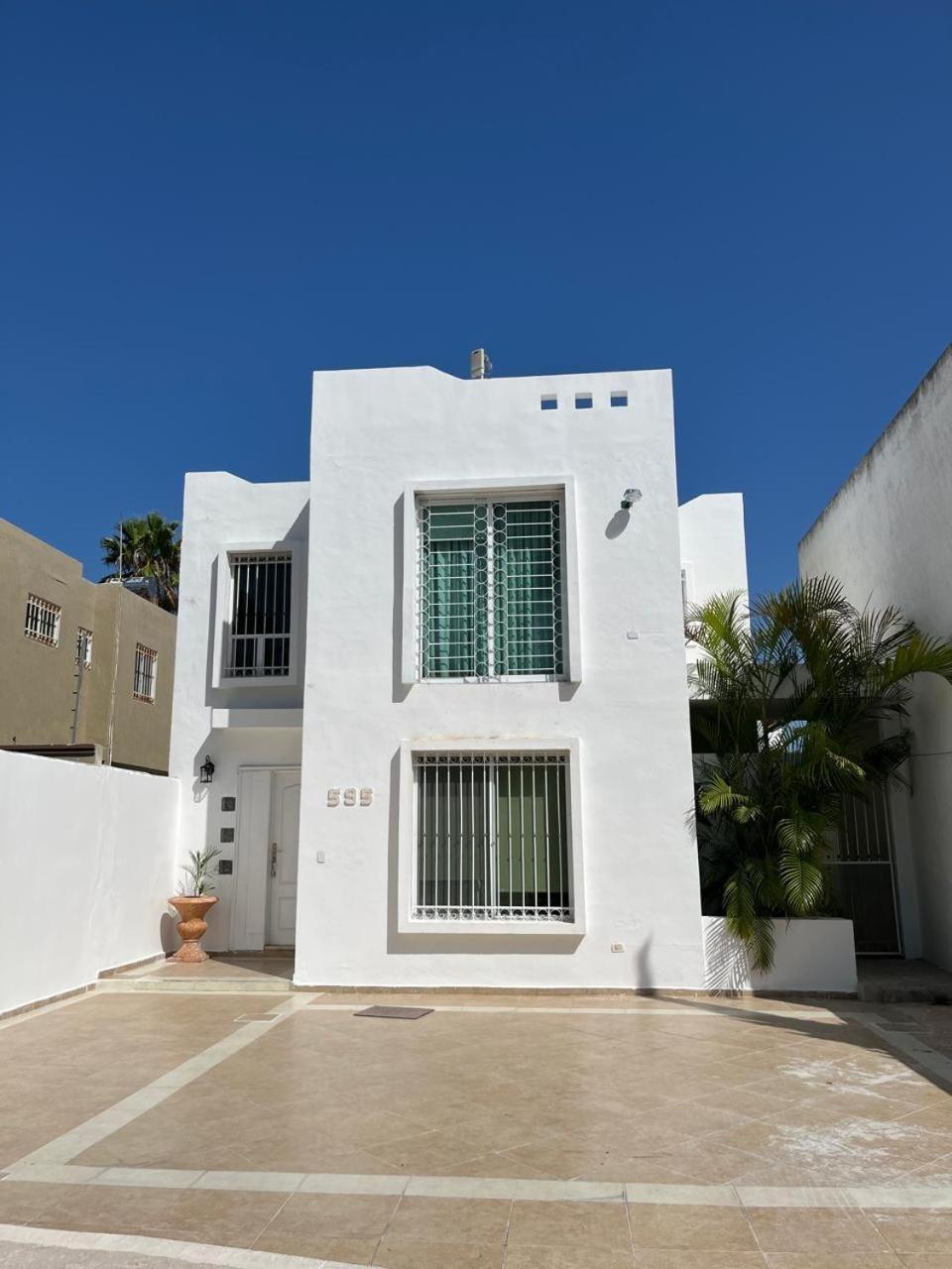 Grande y cómoda casa con piscina y terraza, foto 9