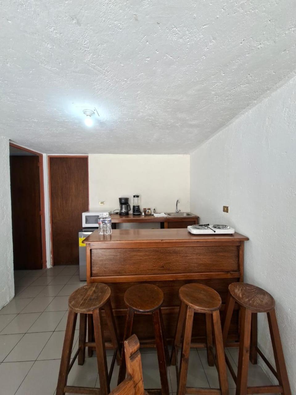 Bonito depa pequeño frente a la UDLAP, Suite 17, foto 6