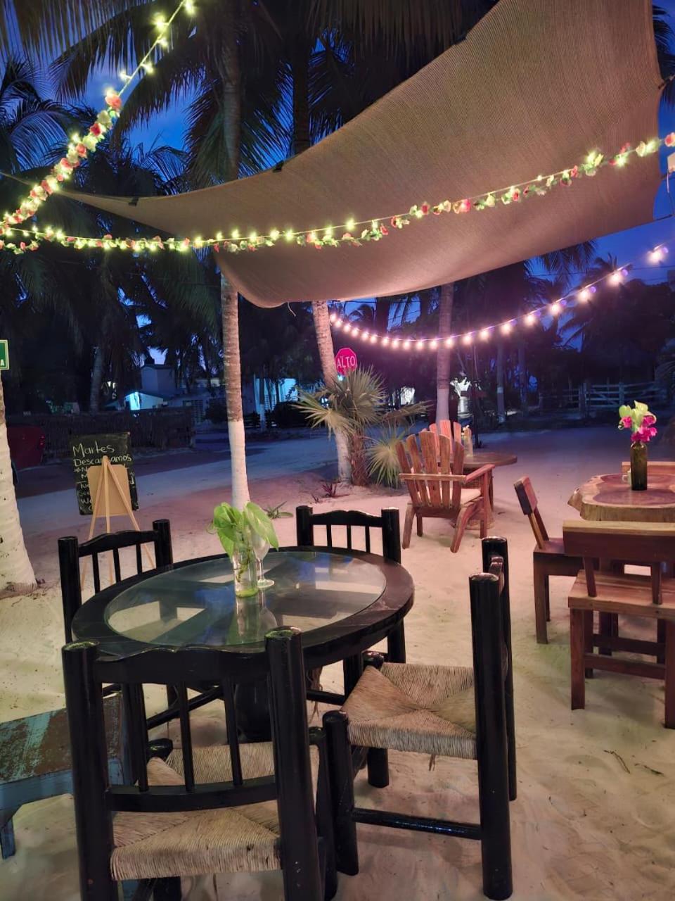 Beachfront Hacienda del Cuyo Groundfloor, imagen 2