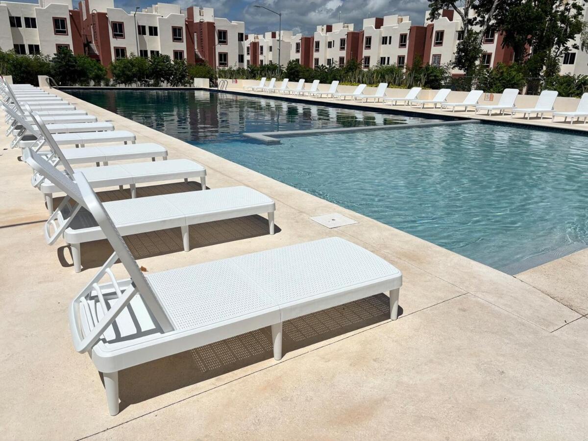 Beautiful Apartment with Pool View, foto 11