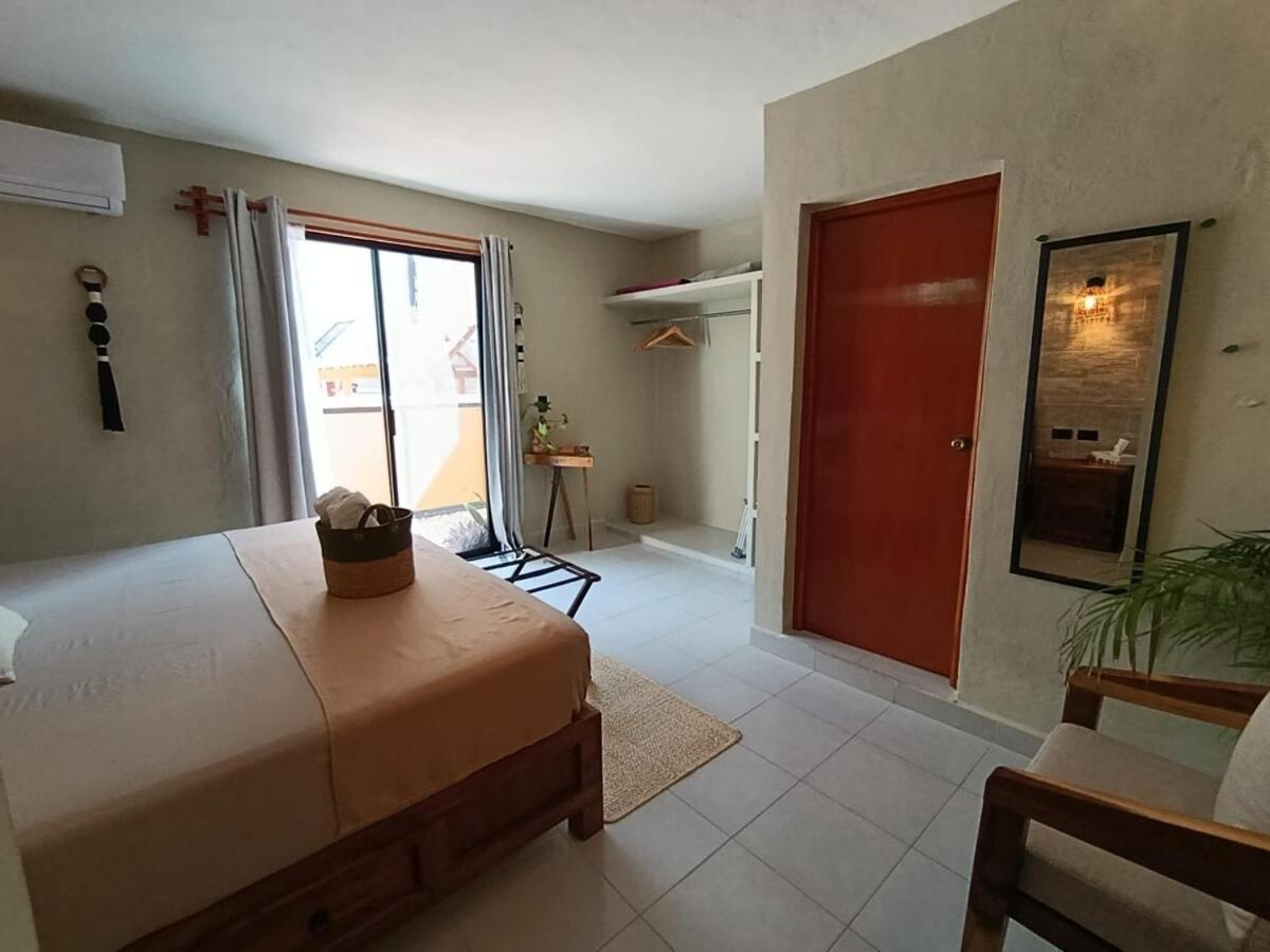Private House with Pool, 2 Bedrooms & Parking, imagen 4