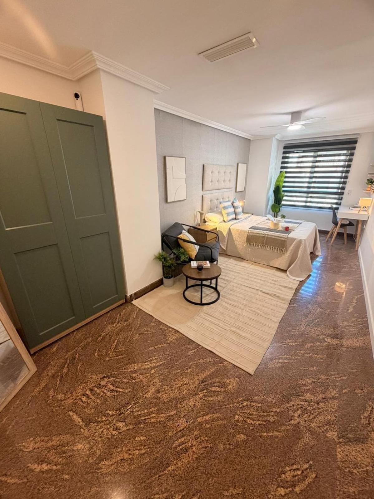 Stylish Room Close to Alicante Center