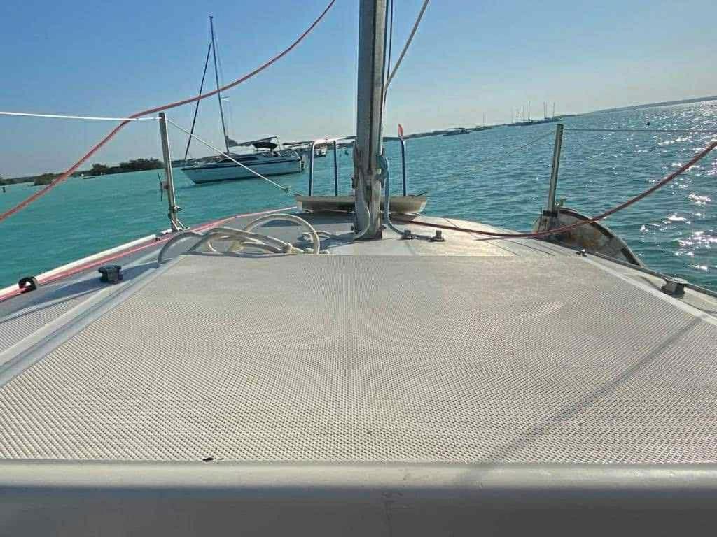 Yacht for rent in Bacalar, foto 14