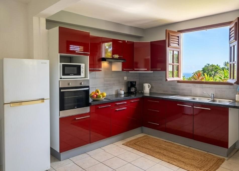 Three Bedrooms Apartment with Nature View Beach Five mins away