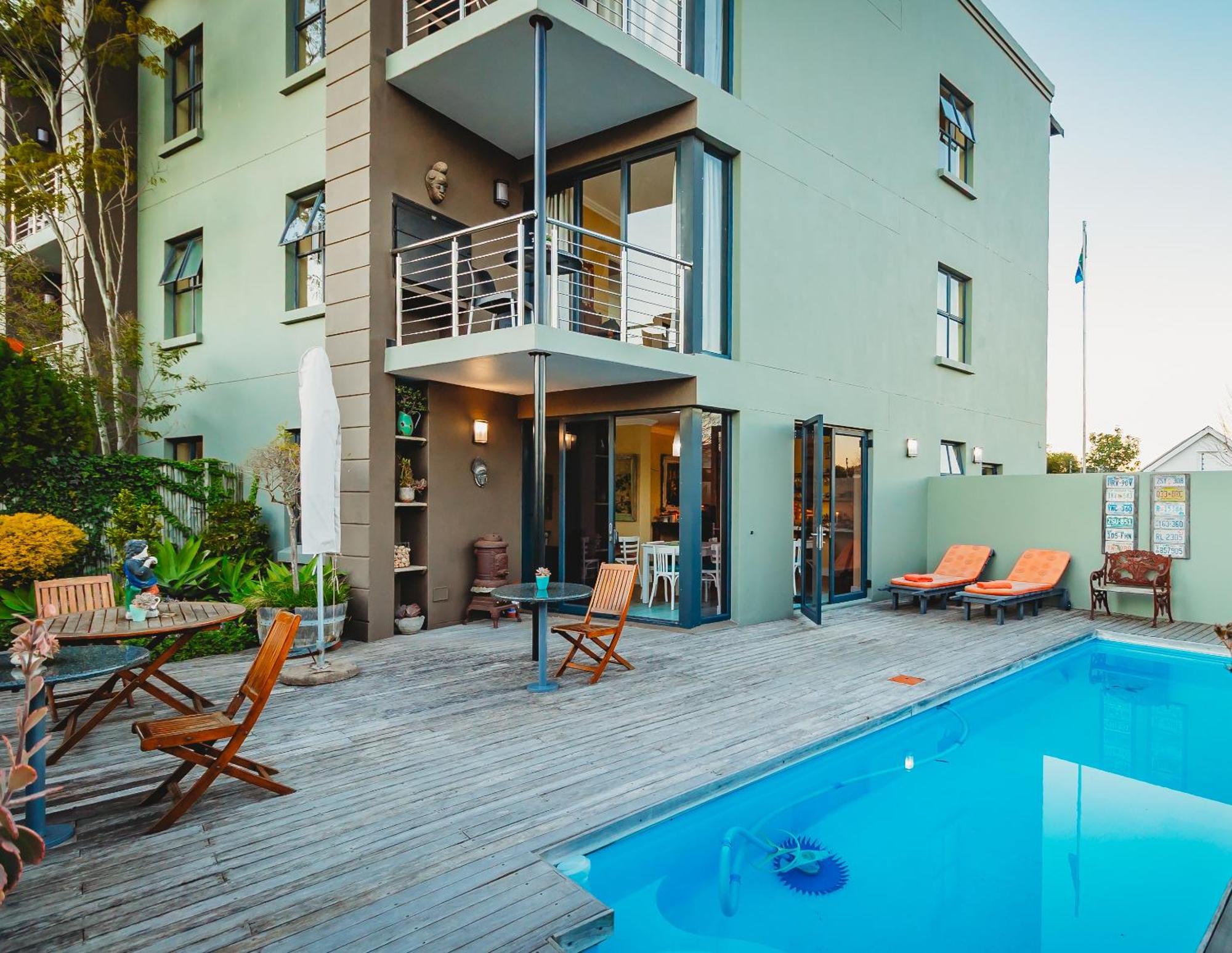 17onWellington Apartments