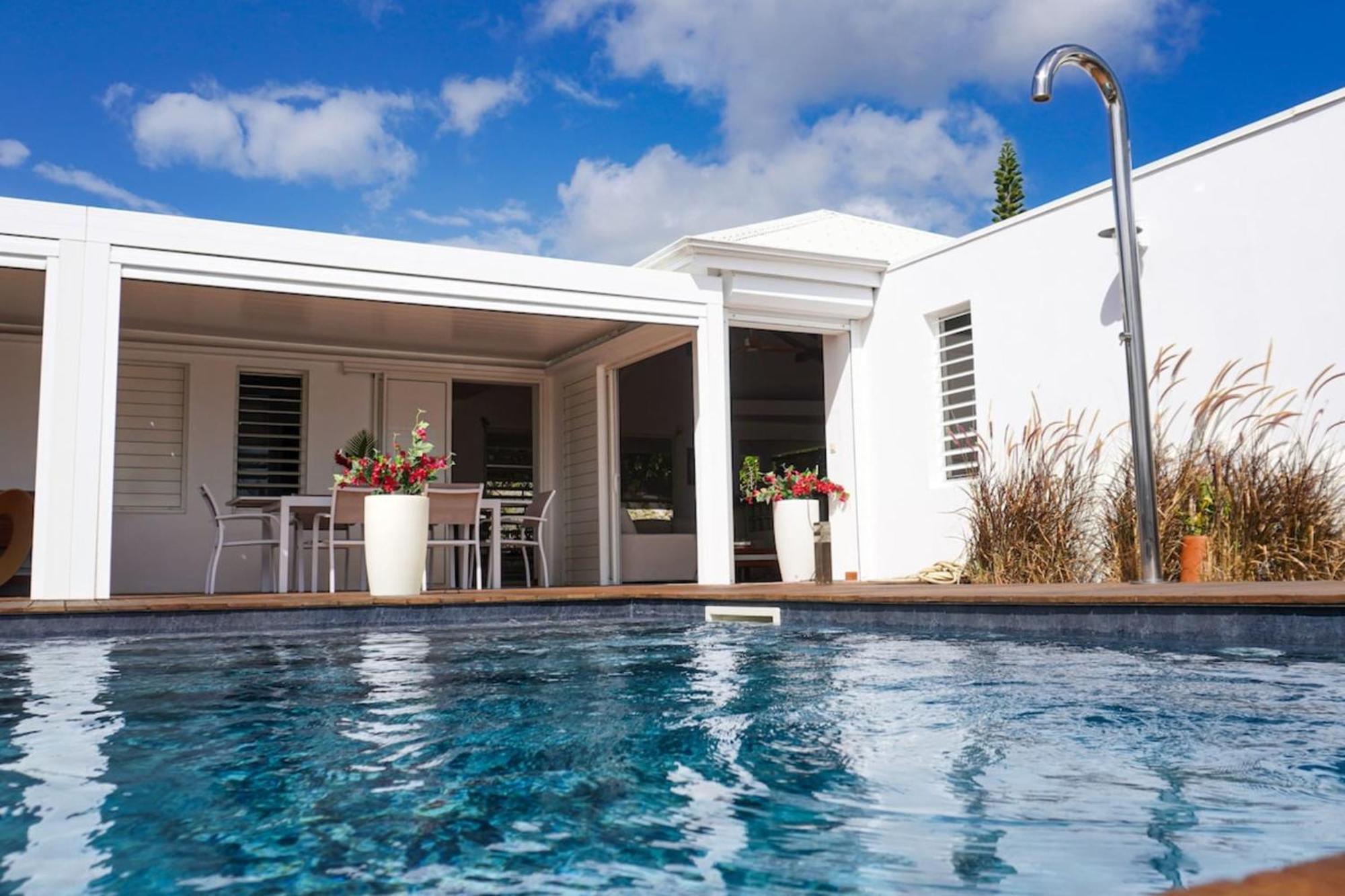 Villa Solenza 3 Bedrooms Private Pool & Tropical Hideaway, foto 13