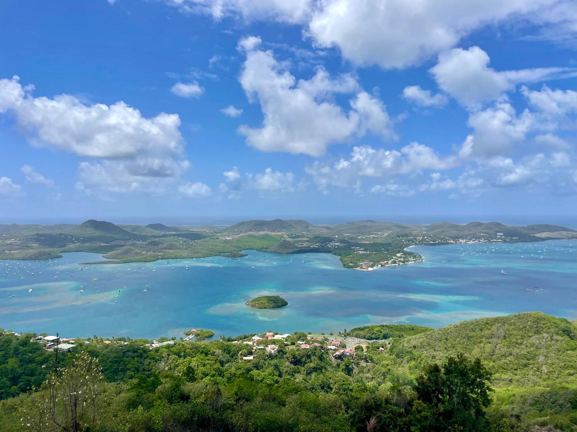 Terrasses du Morne Gommier - Vue Panoramique & Piscine - Villa Chanté Grenouilles