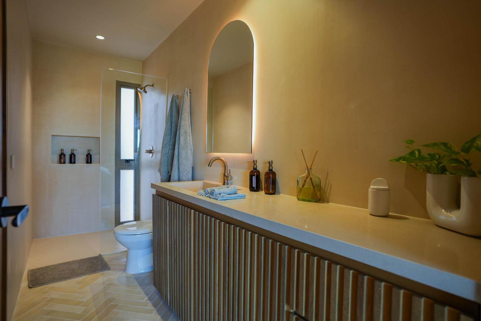 1BR Jungle Escape in Aflora Condo with Private Pool, foto 10