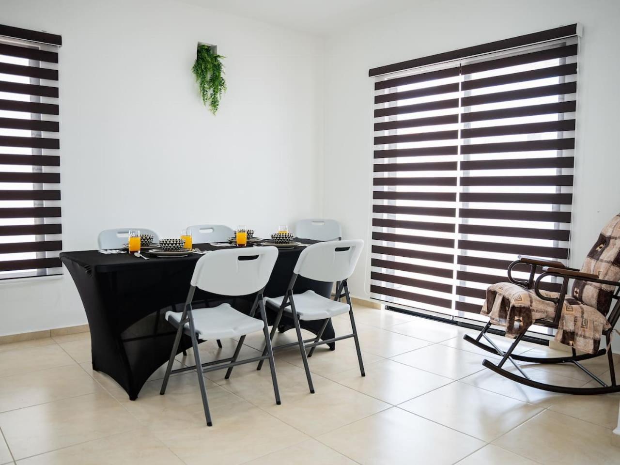 Beautiful house 2 bedroom wifi TV, foto 16