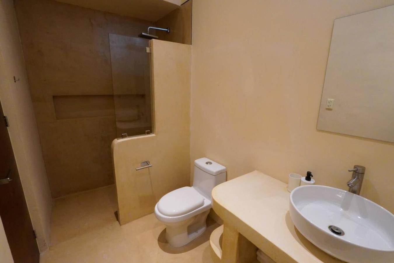 Beautiful colonial apartment downtown, foto 13