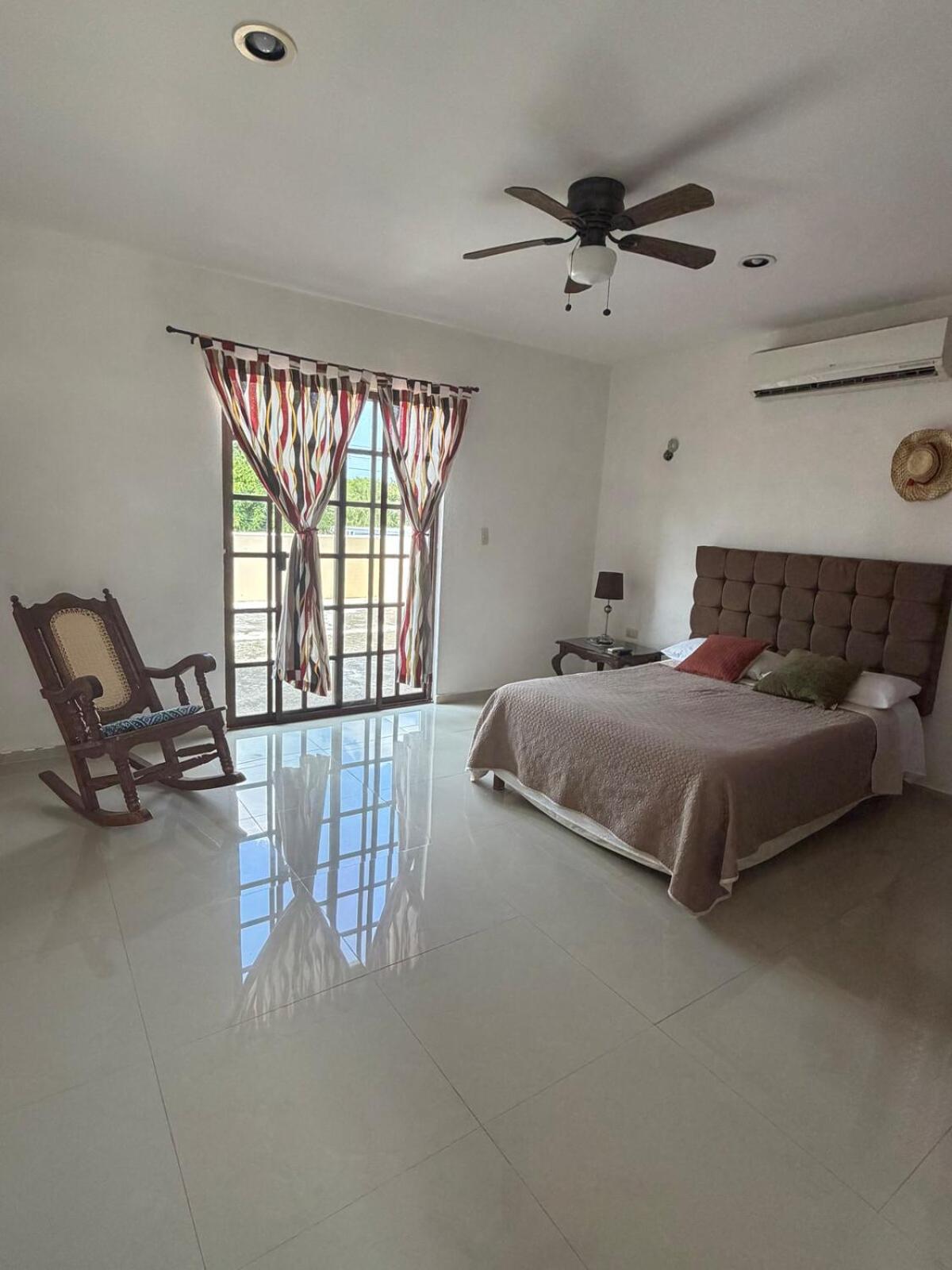 Gated house with garden and pool Mérida, foto 8