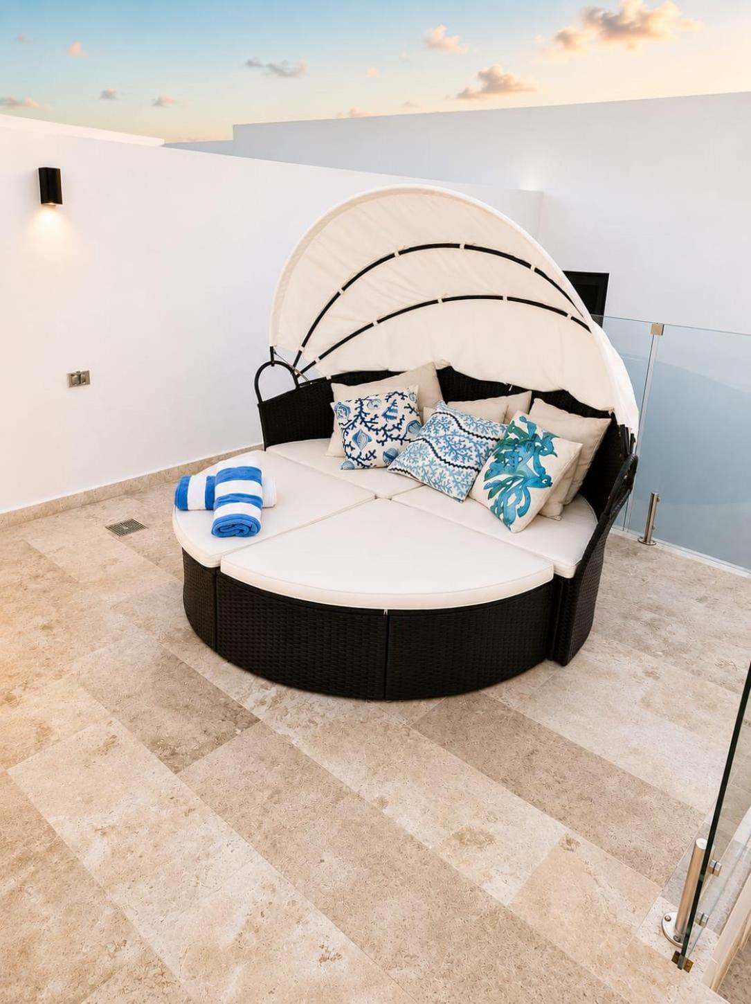 New Luxury Studio in the City Center, imagen 5