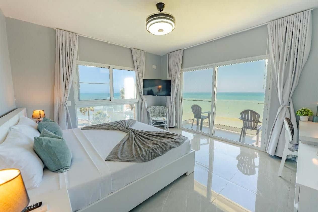 Exclusive Oceanfront 3 BR Apt in Sosua, imagen 2