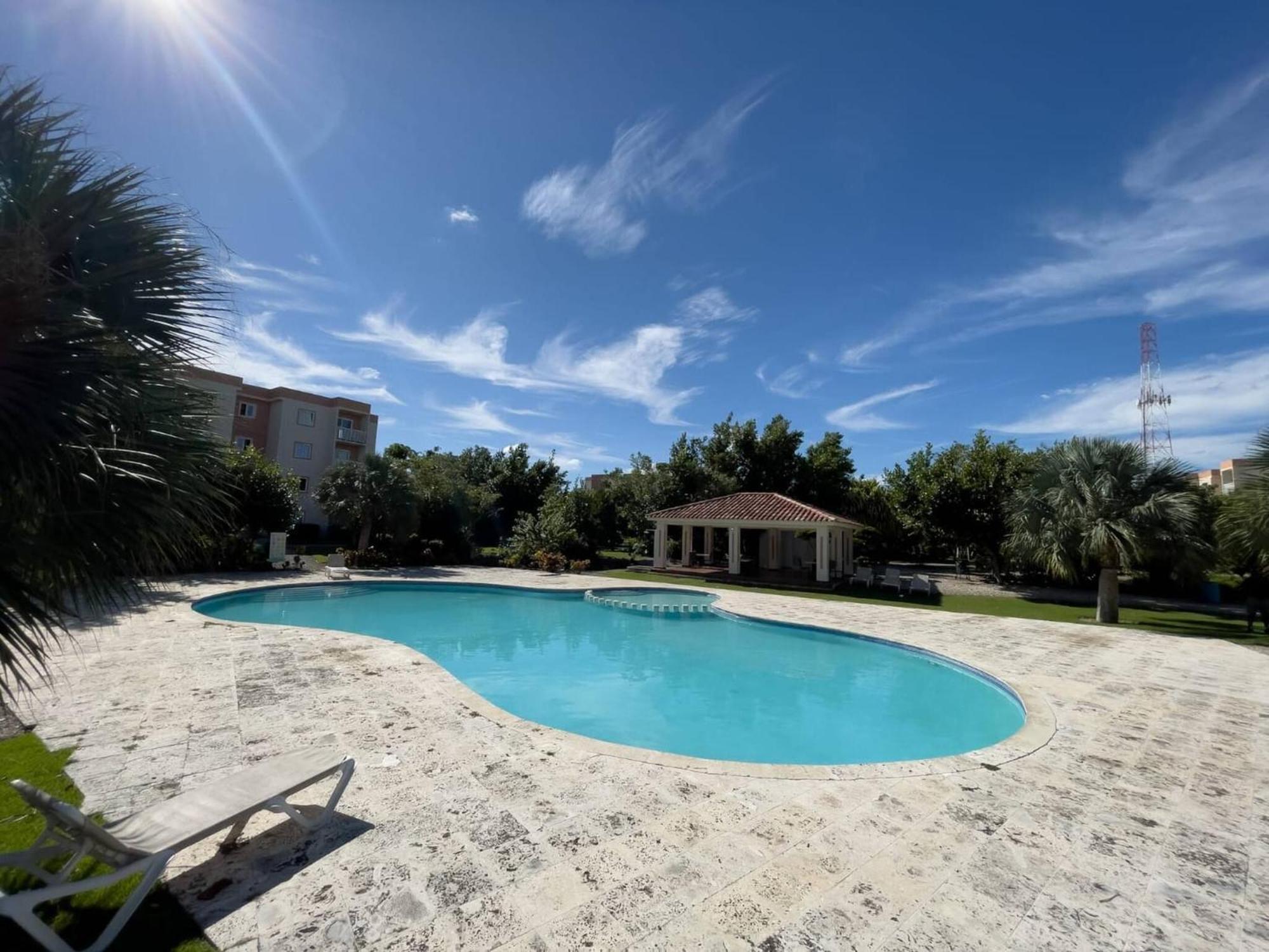 Charming 2-Bedroom Apartment in Punta Cana with Shared Pool, imagen 4