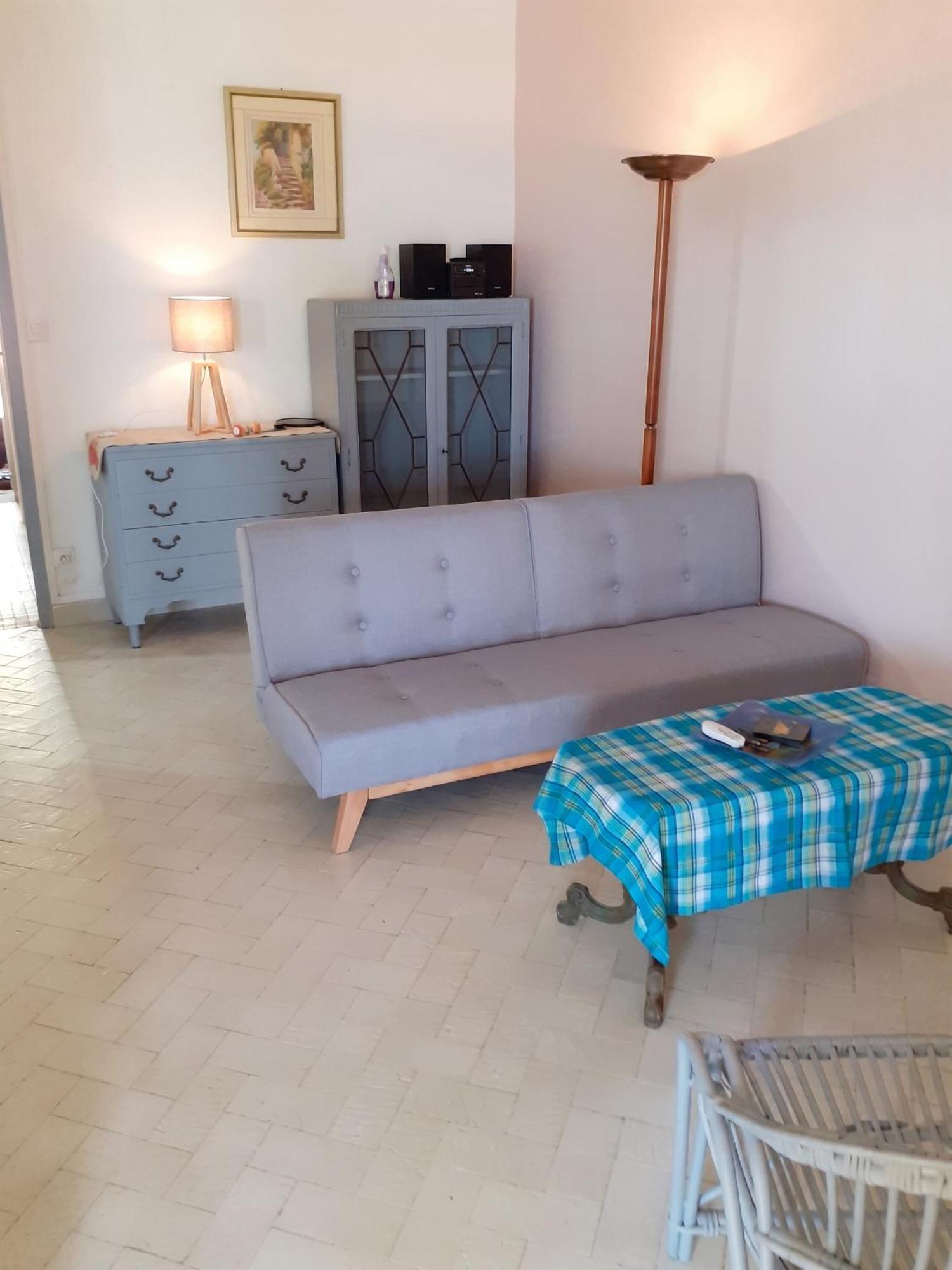 Maison confortable avec jardin à Basse-Terre + Parking inclus