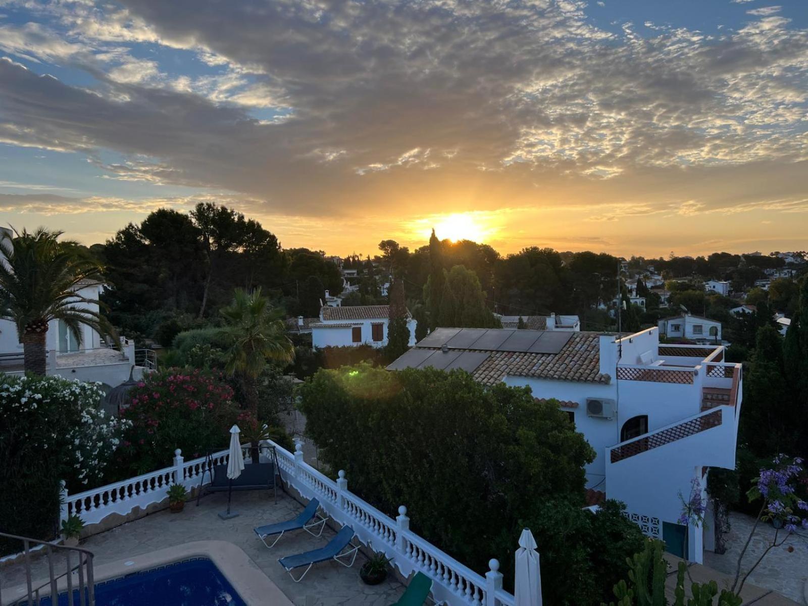 Villa Mercedes Pool & 5 BDRM