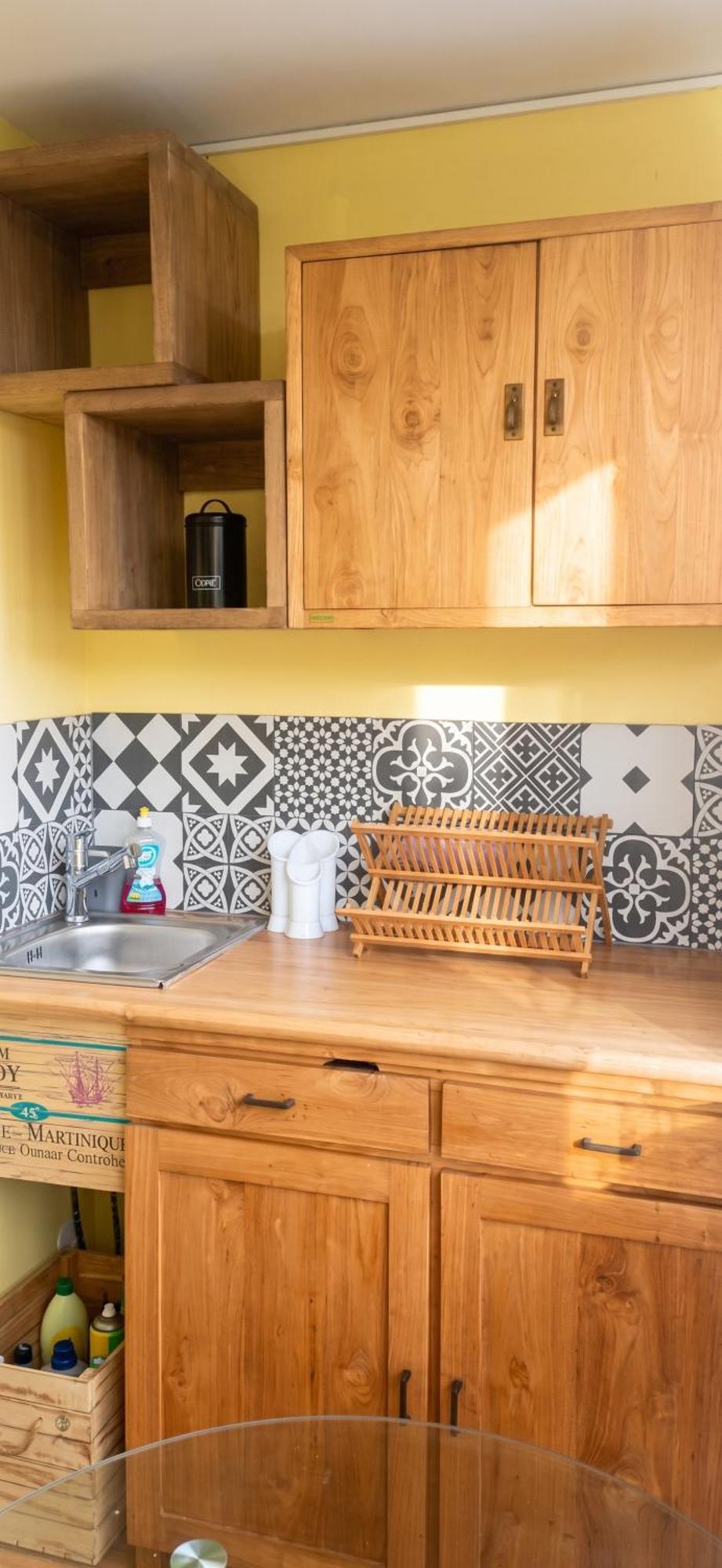 Studio charmant avec piscine privée à Tartane - 60 m²