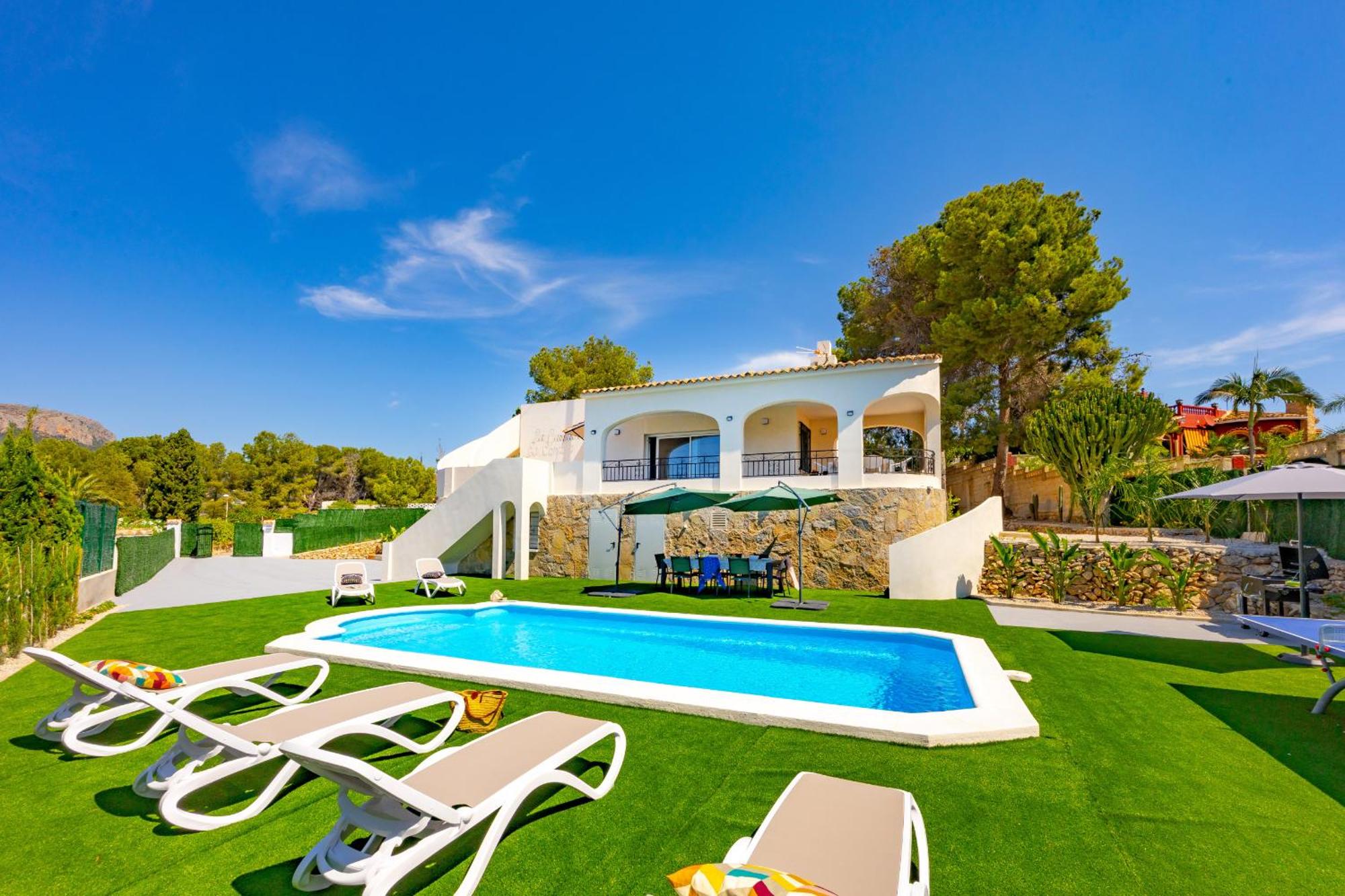 Villa Lacampana - Plusholidays