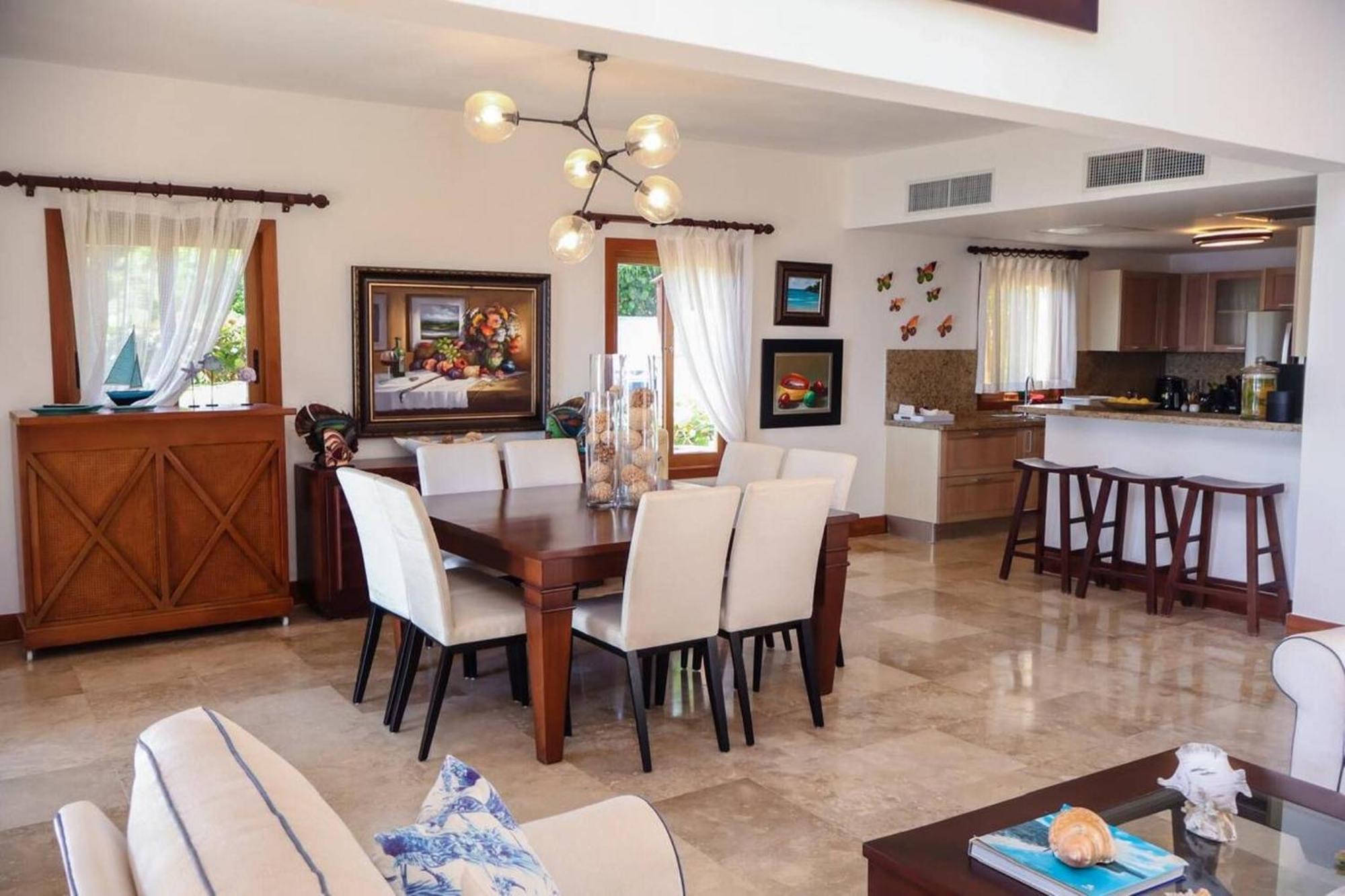 Villa with private pool and sea view in Saman, foto 13
