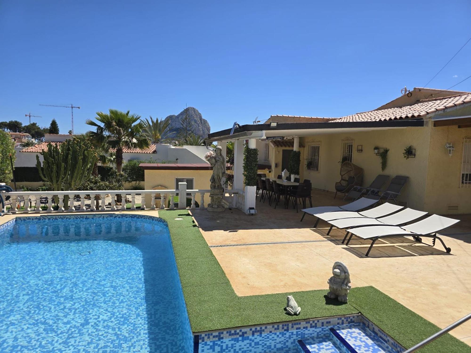 Calpe chalet privado a 3 min de la playa piscina parking wifi aire