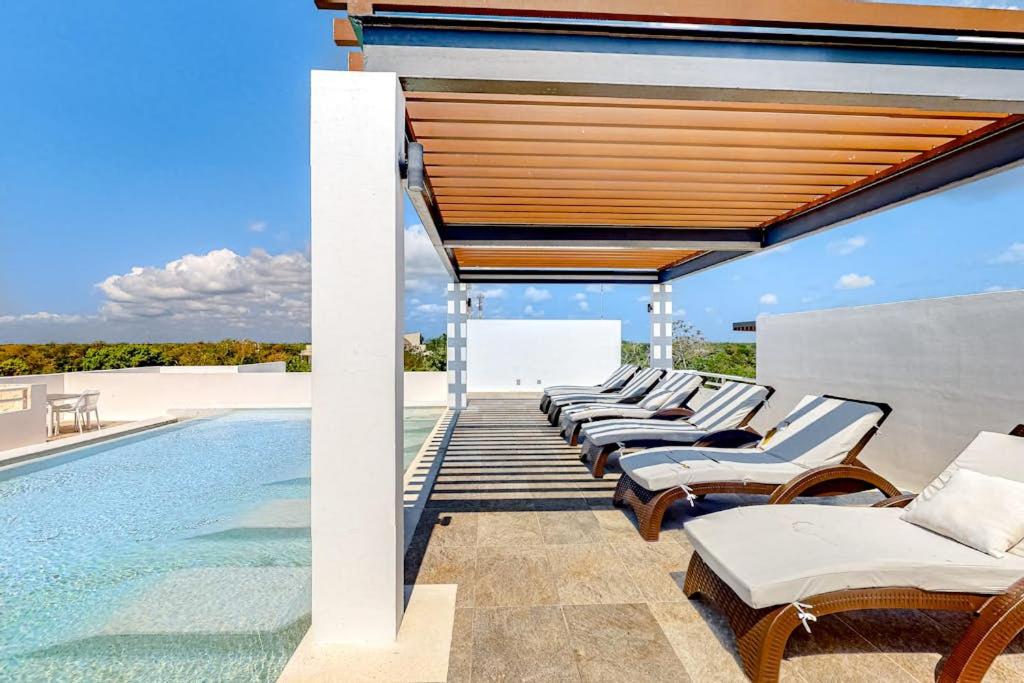 2BR condo near Akumal beach rooftop pool, imagen 4