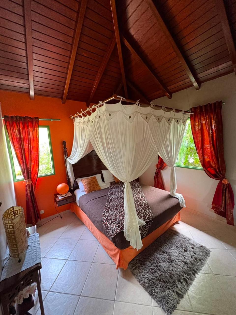 Gite d'Arles Bungalow "Orchidée", foto 6