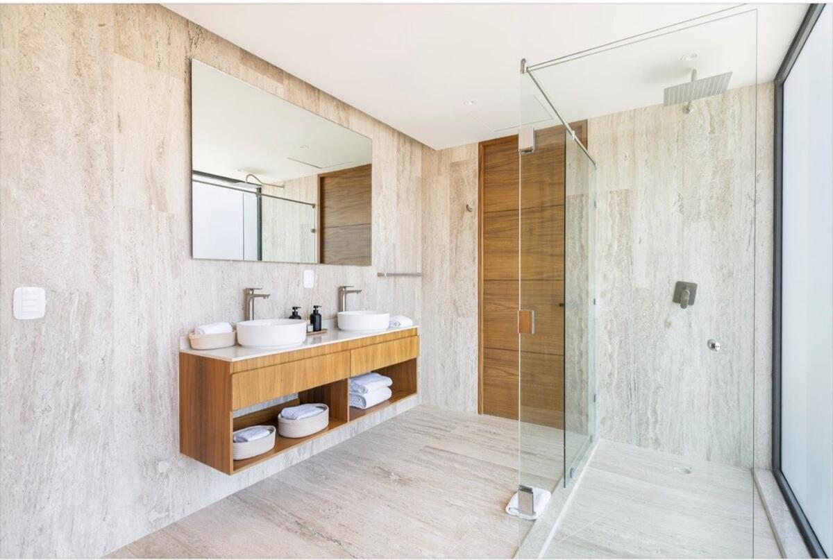 Luxury Villa, Private Pool, Beach Shuttle, imagen 3