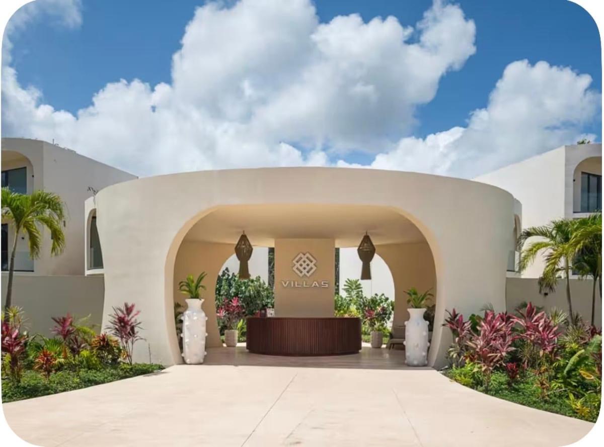 Luxury Villa, Private Pool, Beach Shuttle, foto 7