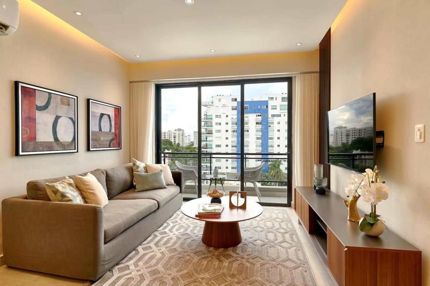Ladiana Sview Farallonsd Poolgymdowntown, imagen 4