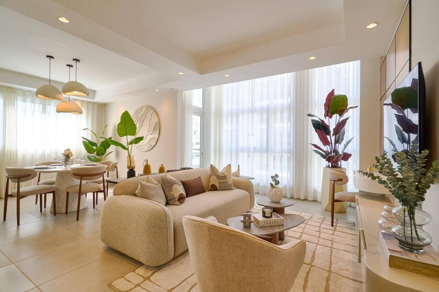 Theluxnaturalart Downtownsd Poolgym2Br